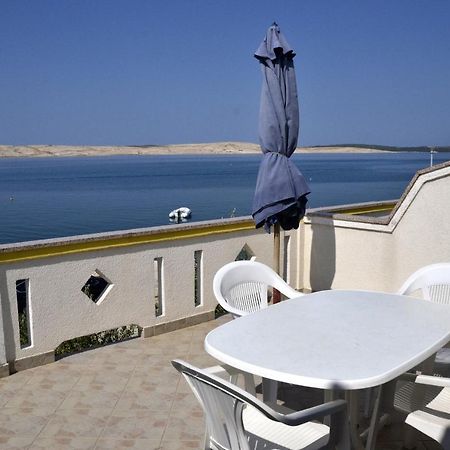 Apartments By The Sea Kustici, Pag - 6335 Zubovici Bagian luar foto